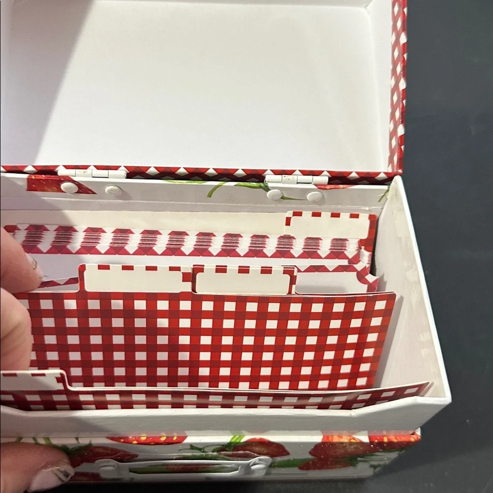 Strawberry recipe box with cards and dividers